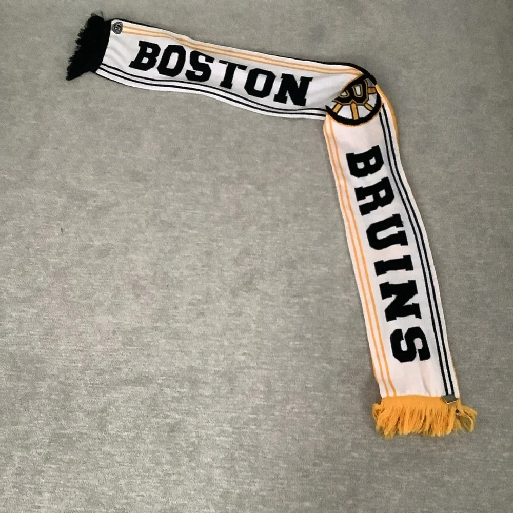 NHL Boston Bruins Black and Gold Scarf